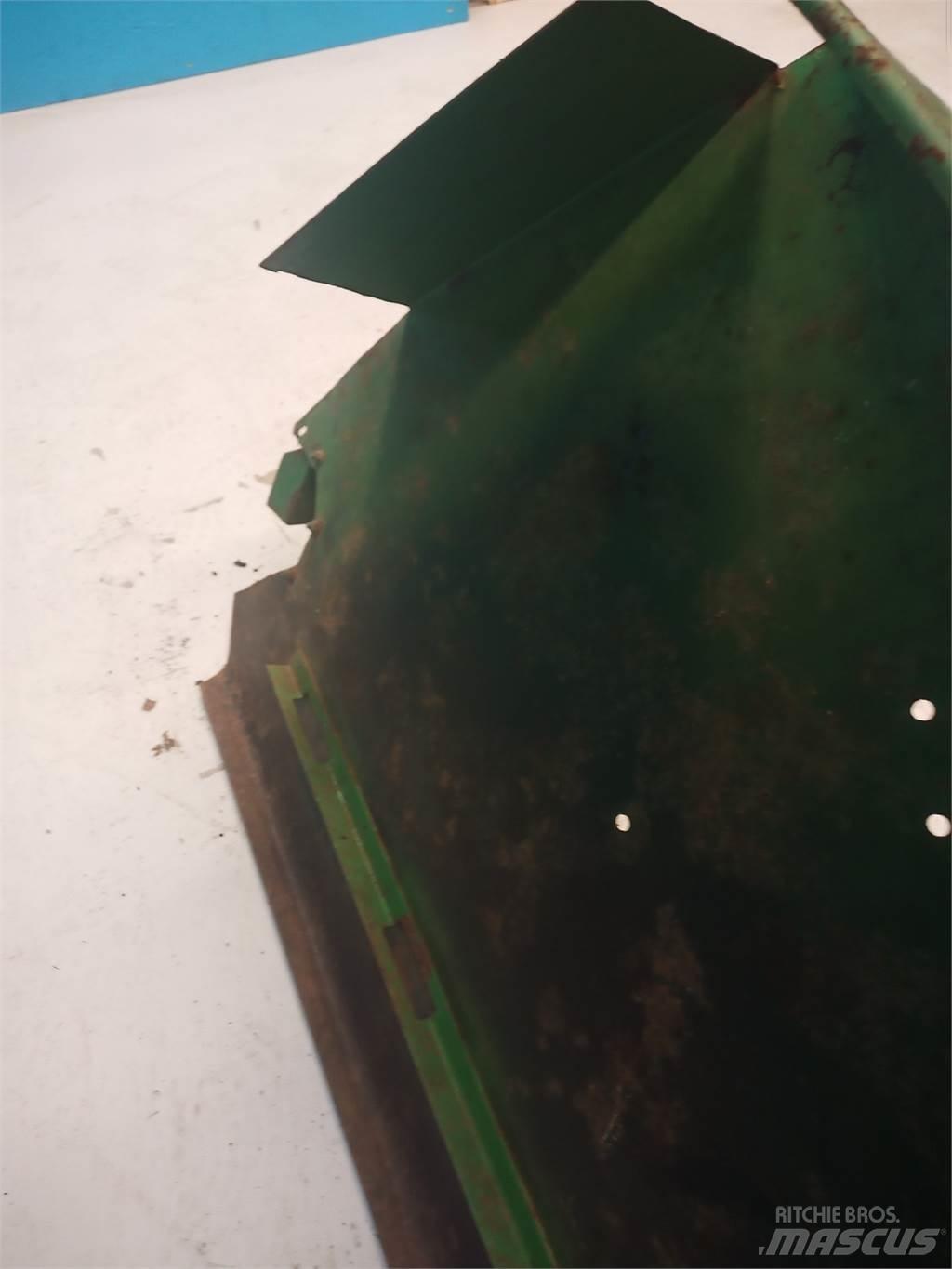 John Deere 2054 Diger tarim makinalari