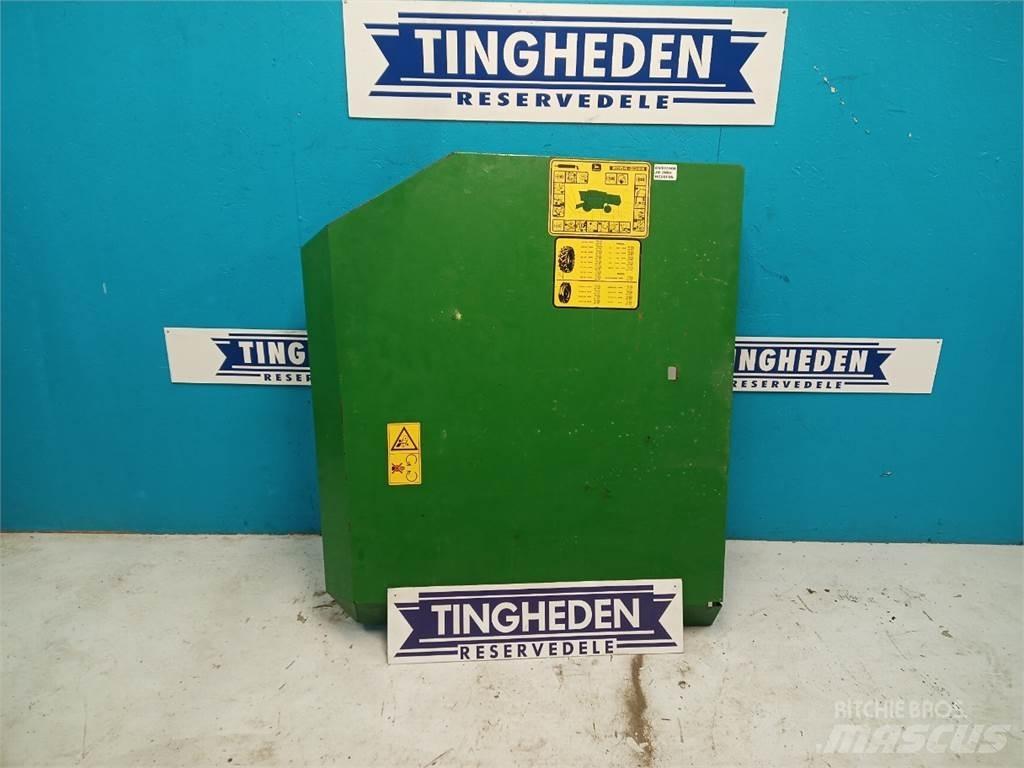 John Deere 2054 Diger tarim makinalari