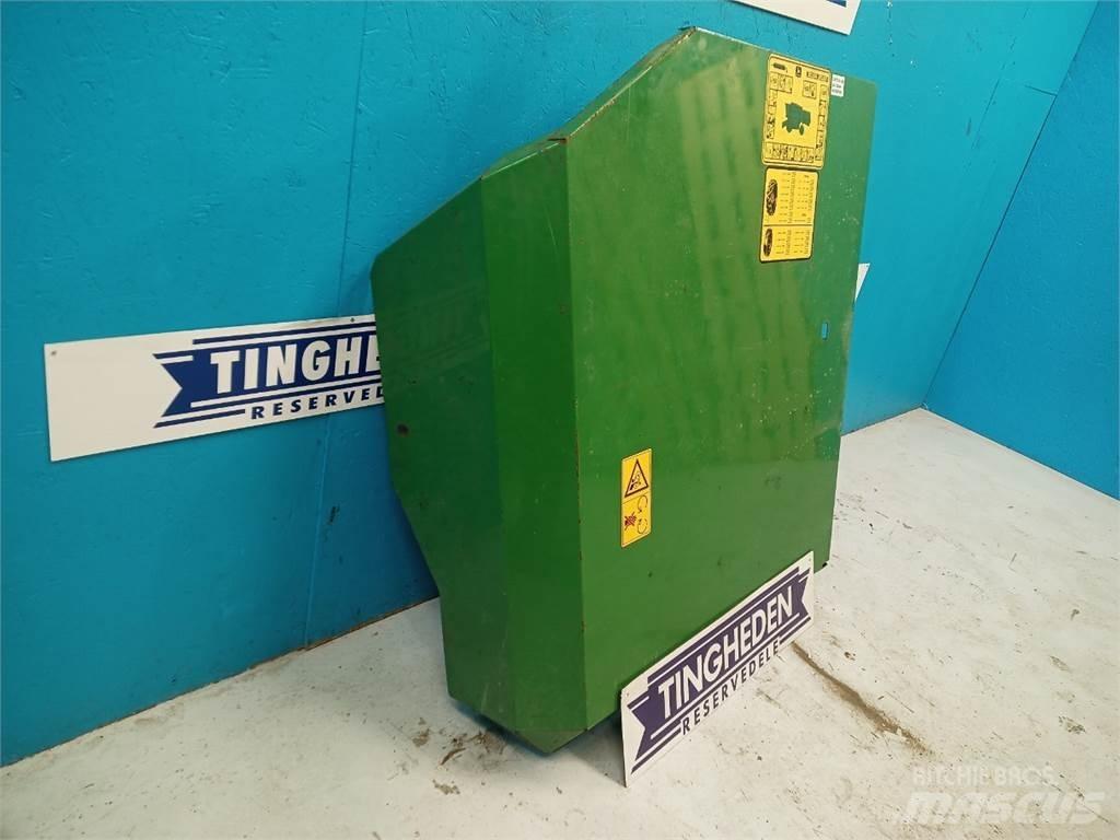 John Deere 2054 Diger tarim makinalari