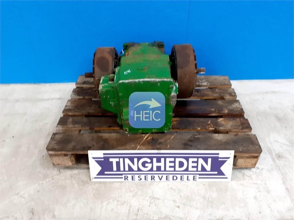 John Deere 2054 Sanzuman