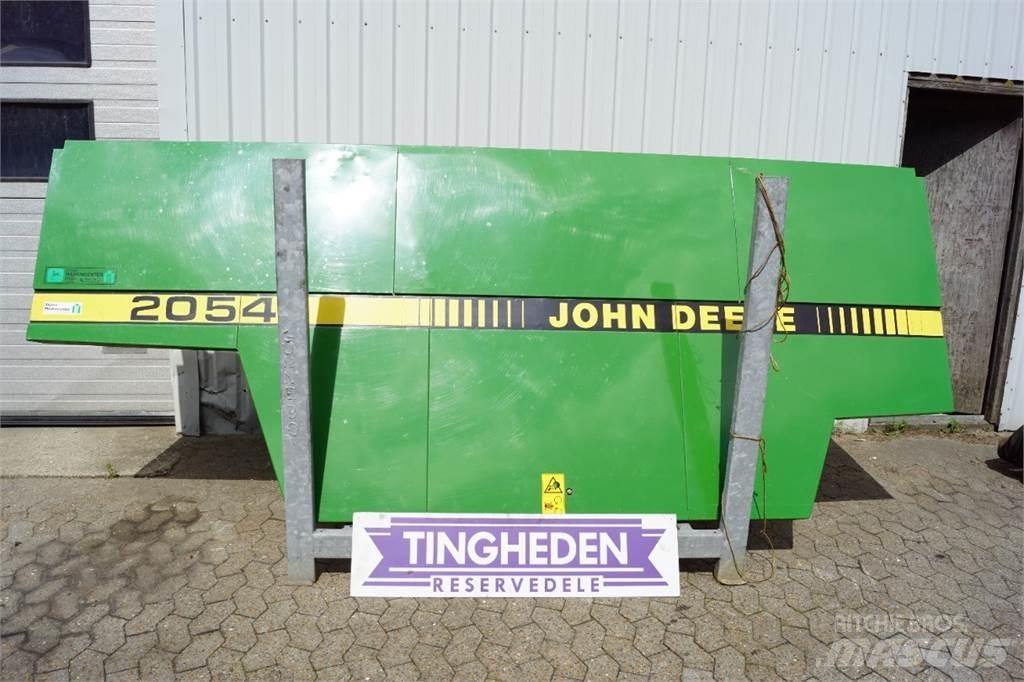 John Deere 2054 Diger tarim makinalari