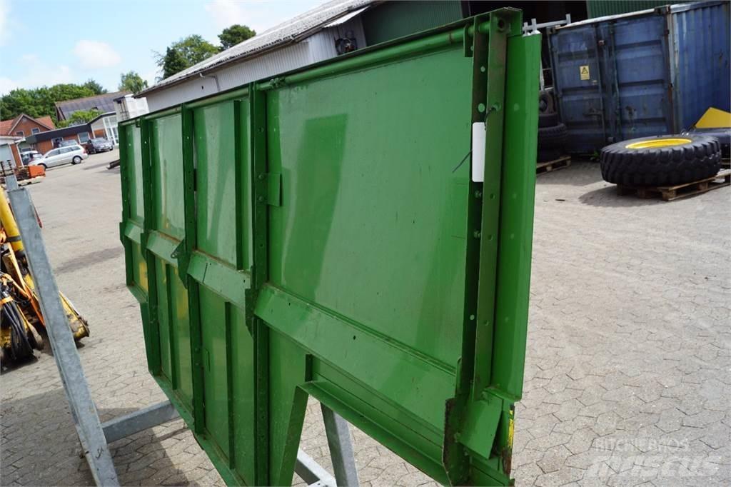 John Deere 2054 Diger tarim makinalari
