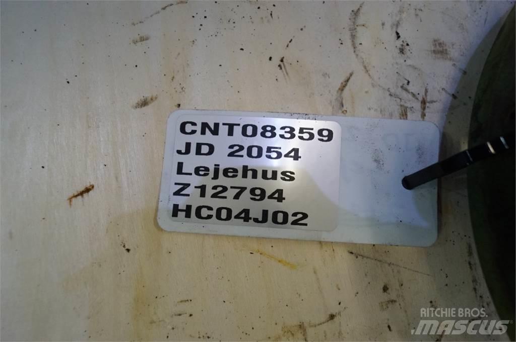 John Deere 2054 Diger tarim makinalari