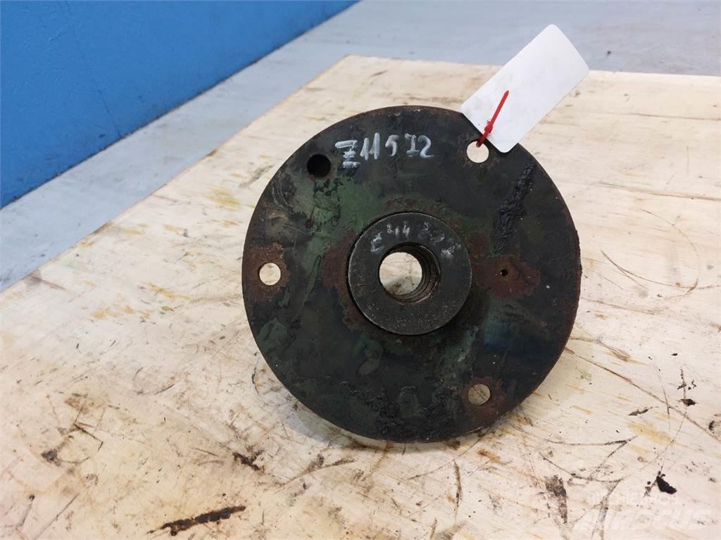 John Deere 2054 Diger tarim makinalari