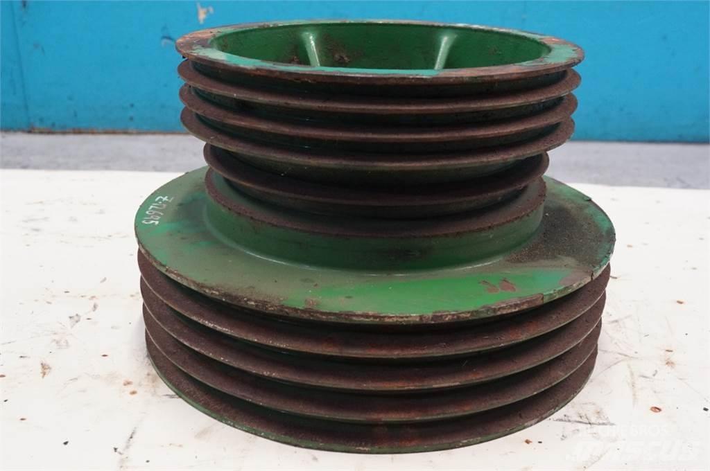John Deere 2058 Diger tarim makinalari