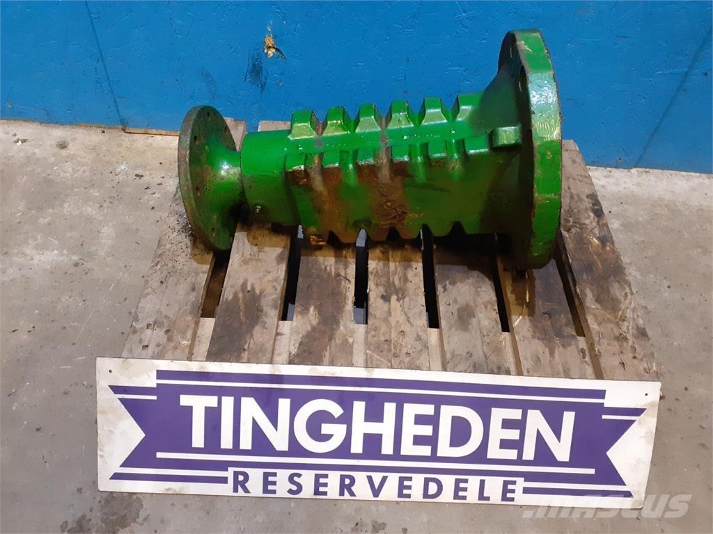 John Deere 2120 Diger traktör aksesuarlari