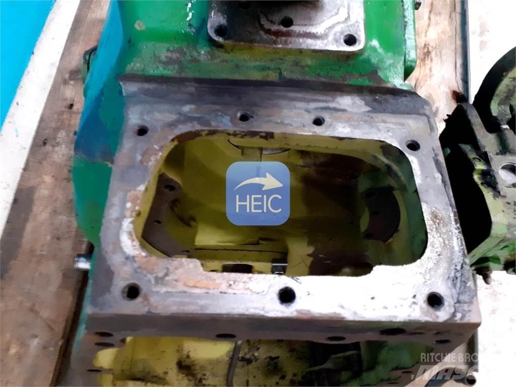 John Deere 2120 Sanzuman