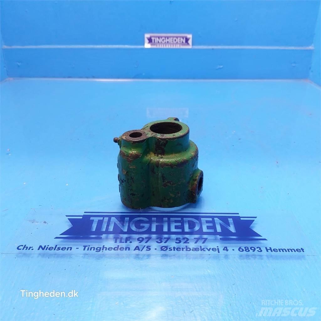 John Deere 2130 Diger traktör aksesuarlari