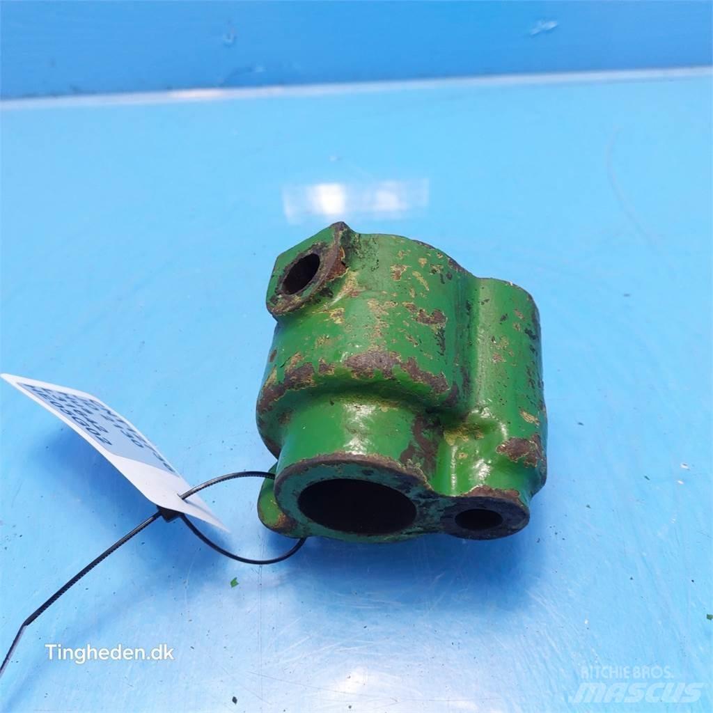 John Deere 2130 Diger traktör aksesuarlari