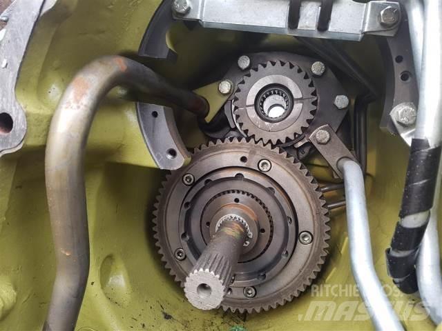 John Deere 2140 Sanzuman