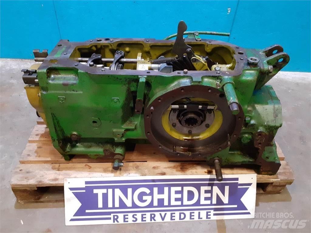 John Deere 2140 Sanzuman