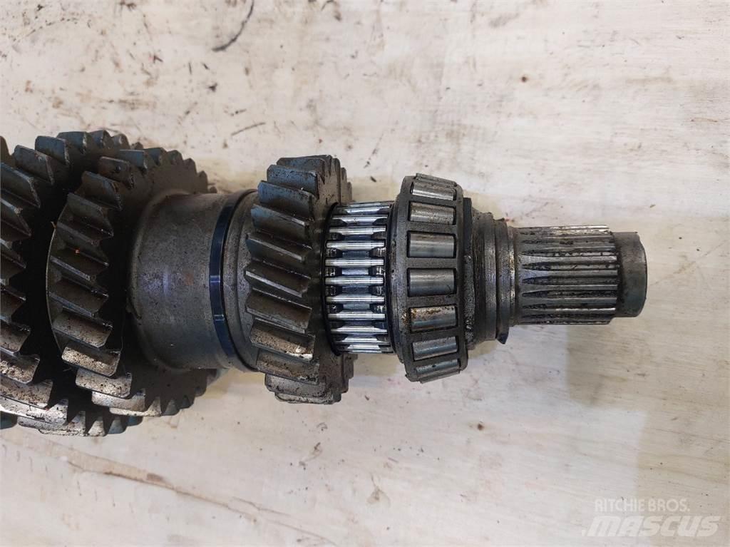 John Deere 2140 Sanzuman