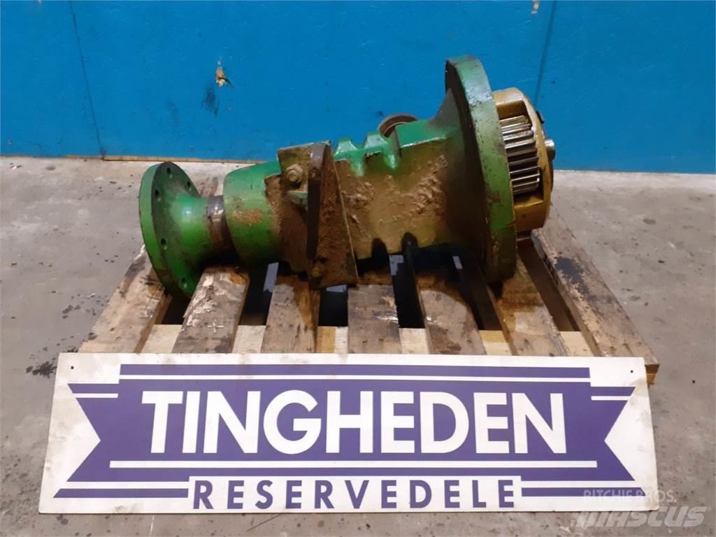 John Deere 2450 Diger traktör aksesuarlari