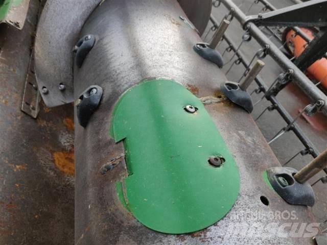 John Deere 25 Biçerdöver aksesuarlari