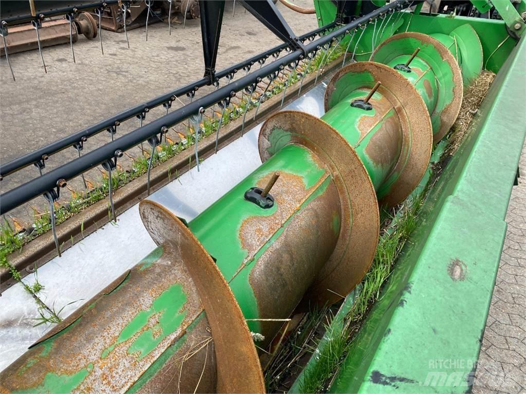 John Deere 25 Biçerdöver aksesuarlari