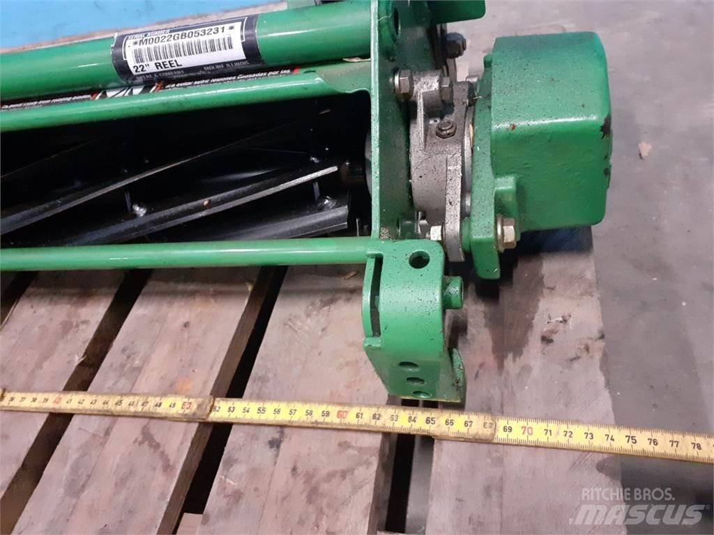 John Deere 2500 Robot çim biçme makineleri