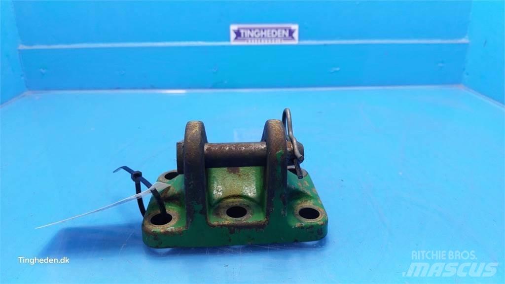 John Deere 3030 Diger traktör aksesuarlari