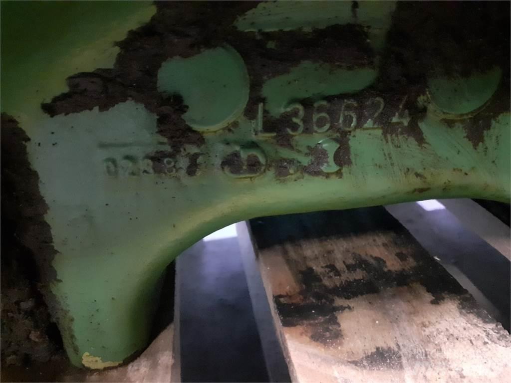 John Deere 3040 Sanzuman