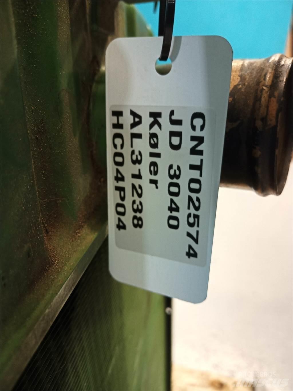 John Deere 3040 Radyatörler