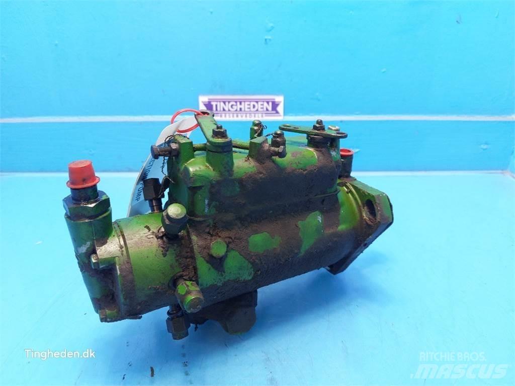 John Deere 3040 Motorlar