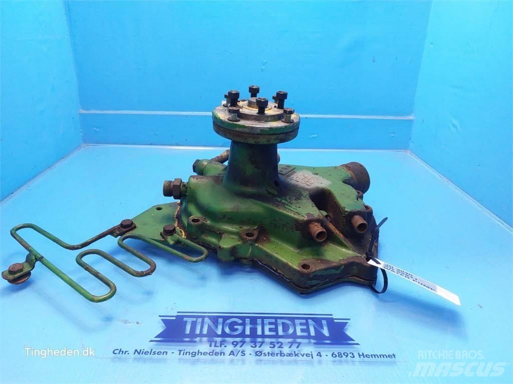 John Deere 3040 Motorlar