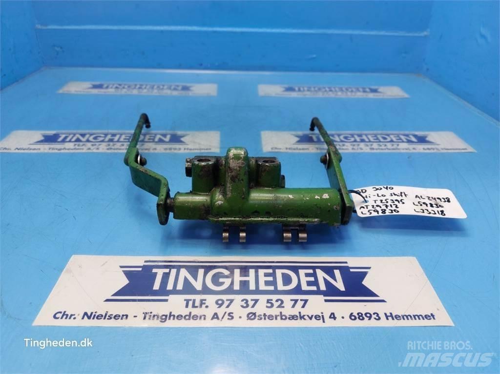 John Deere 3040 Sanzuman