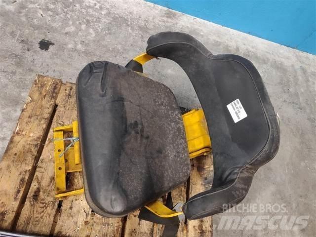 John Deere 310 Kabin