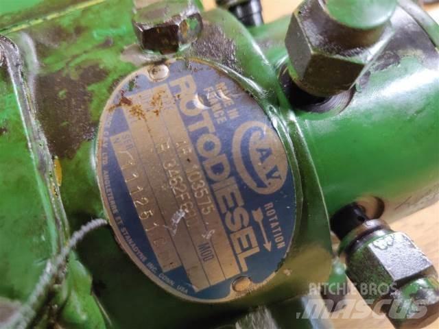 John Deere 3140 Motorlar