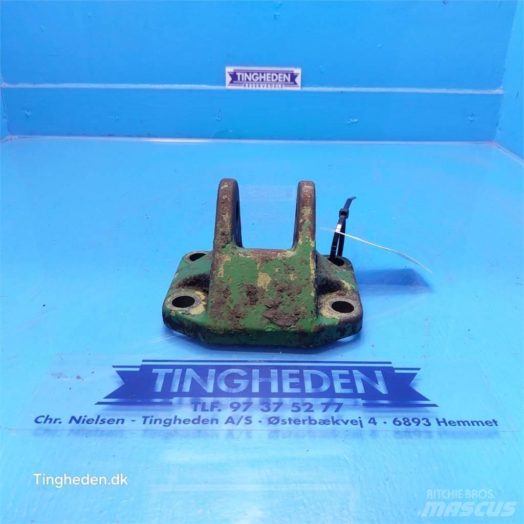 John Deere 3140 Diger traktör aksesuarlari