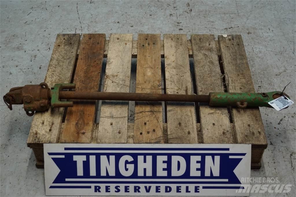 John Deere 3350 Diger traktör aksesuarlari