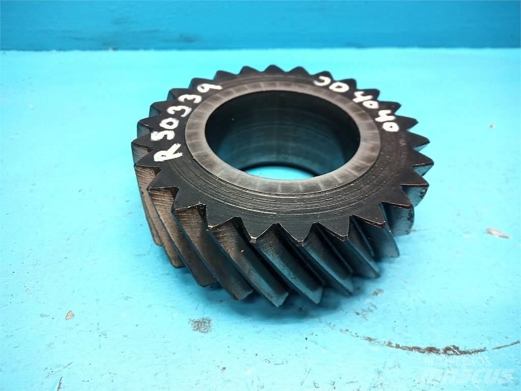John Deere 4040 Sanzuman