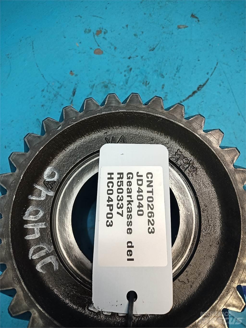 John Deere 4040 Sanzuman
