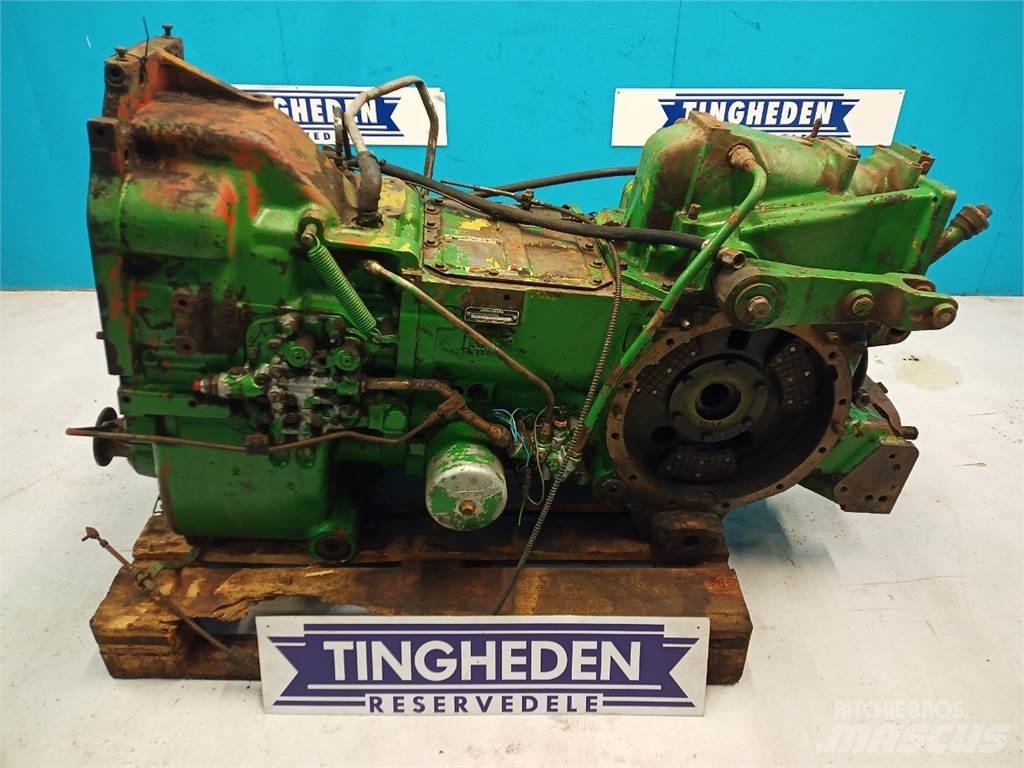 John Deere 4040 Sanzuman