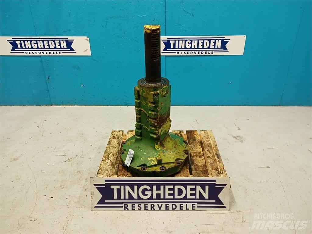 John Deere 4040 Diger traktör aksesuarlari