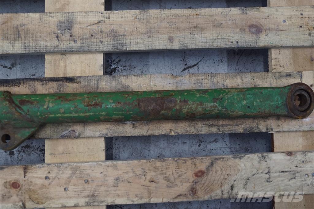 John Deere 4040 Diger traktör aksesuarlari