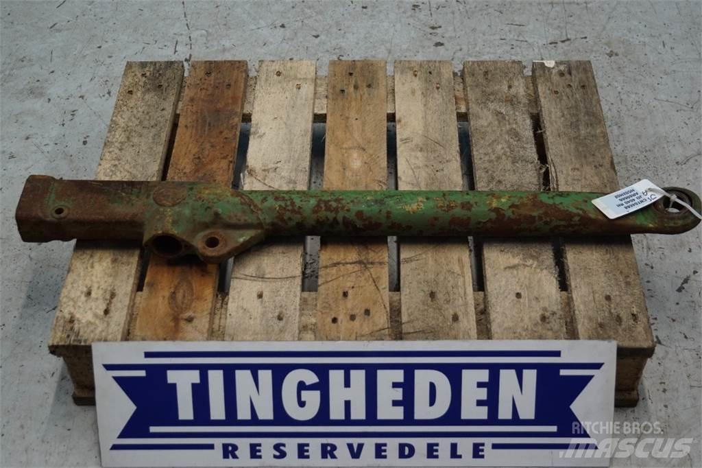 John Deere 4040 Diger traktör aksesuarlari