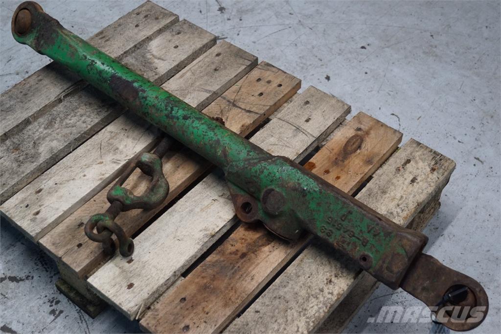 John Deere 4040 Diger traktör aksesuarlari