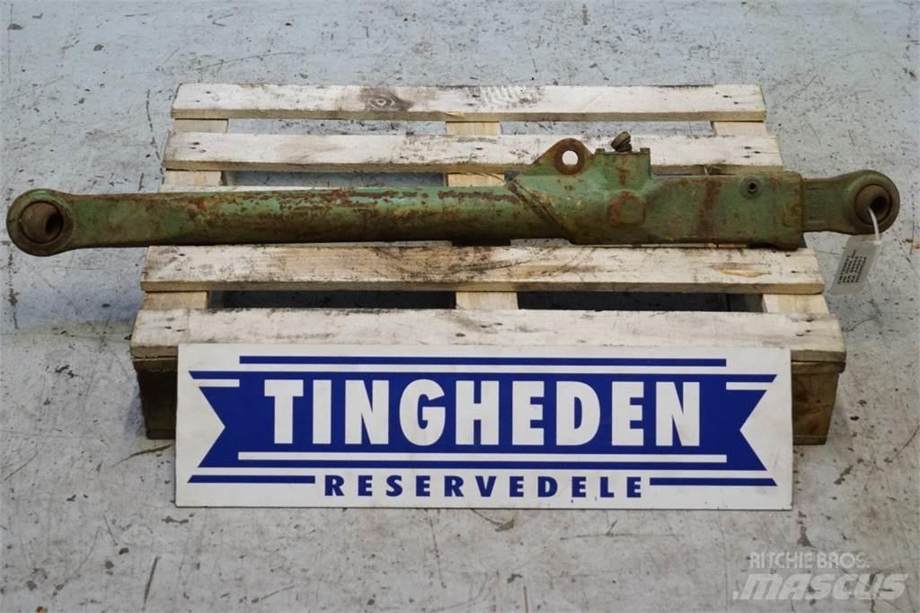 John Deere 4040 Diger traktör aksesuarlari