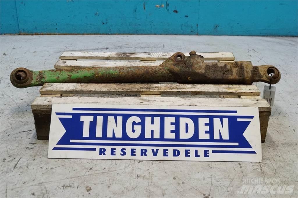 John Deere 4040 Diger traktör aksesuarlari