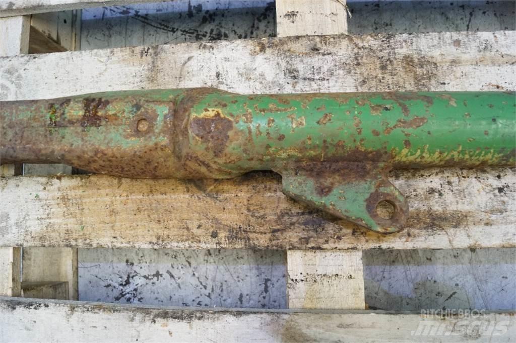 John Deere 4040 Diger traktör aksesuarlari