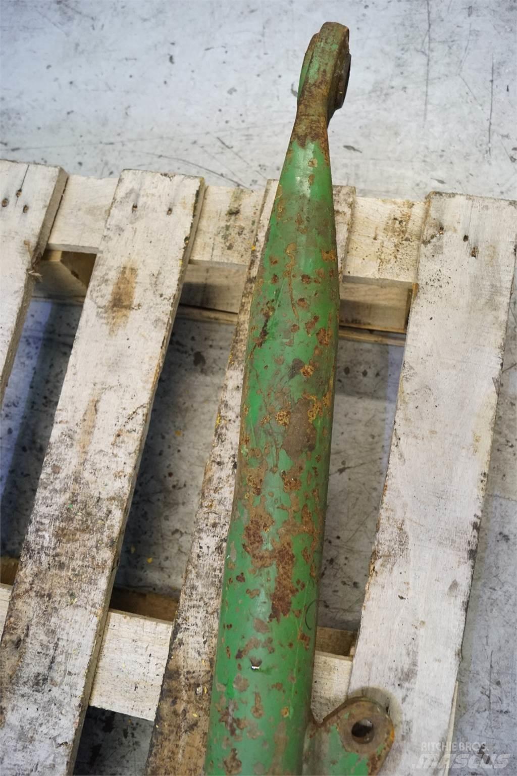 John Deere 4040 Diger traktör aksesuarlari