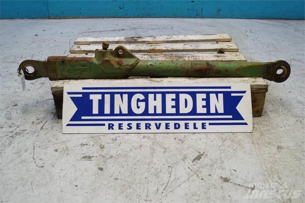 John Deere 4040 Diger traktör aksesuarlari