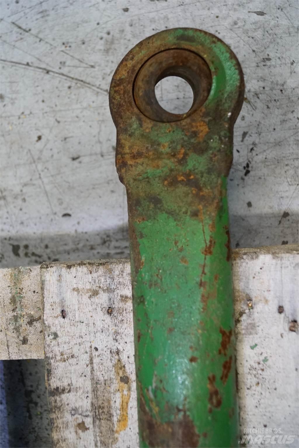 John Deere 4040 Diger traktör aksesuarlari
