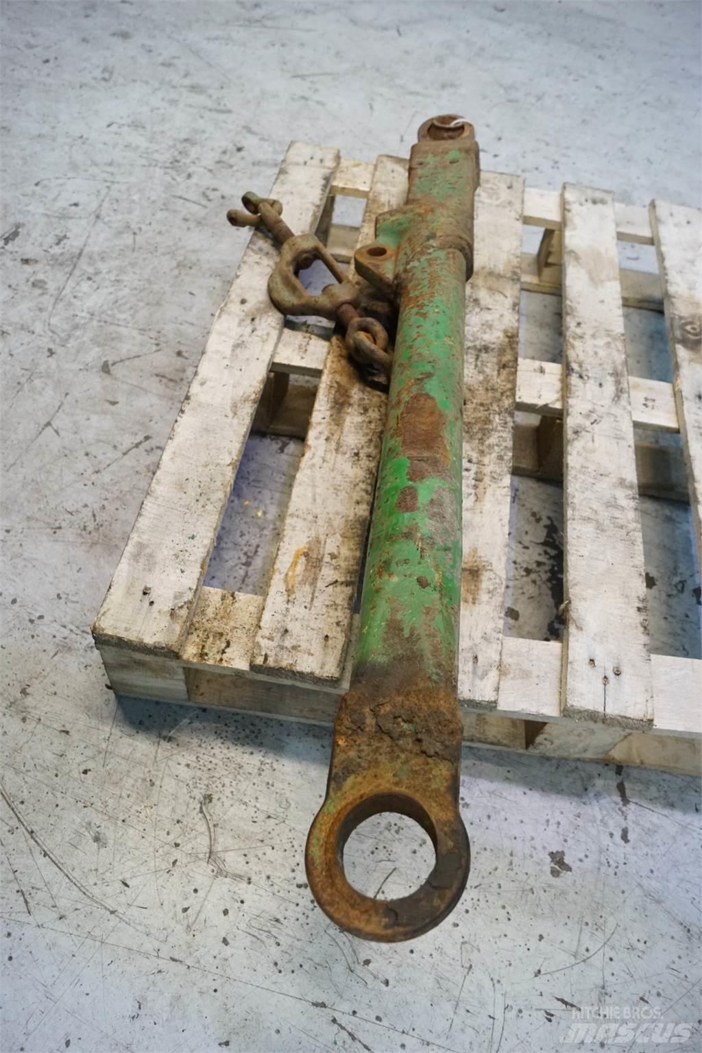 John Deere 4040 Diger traktör aksesuarlari