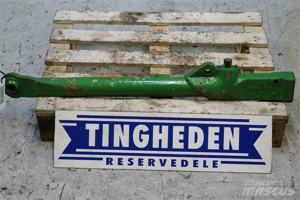 John Deere 4040 Diger traktör aksesuarlari