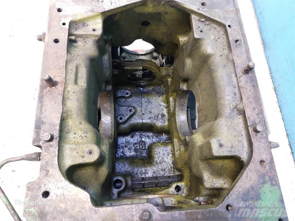 John Deere 4040 Sanzuman