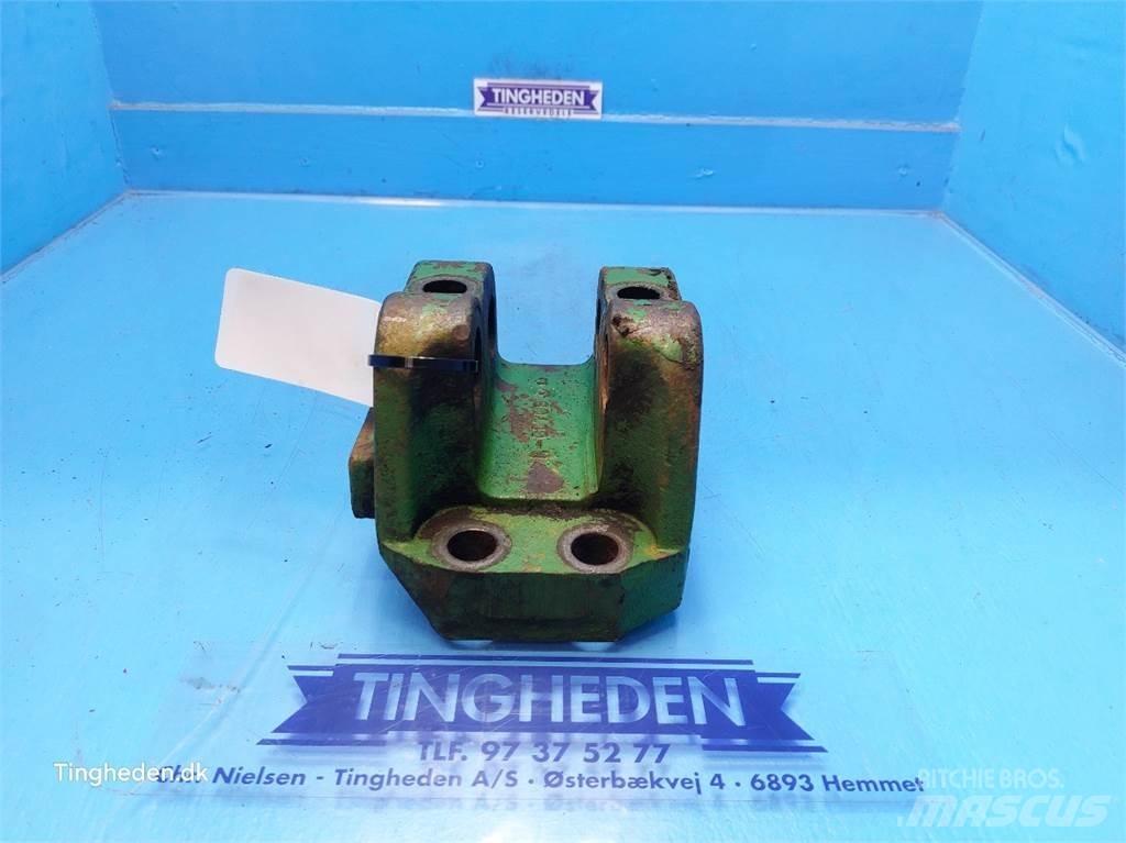 John Deere 4040 Diger traktör aksesuarlari
