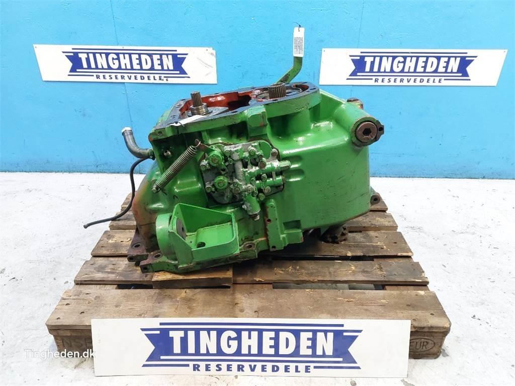 John Deere 4040S Sanzuman