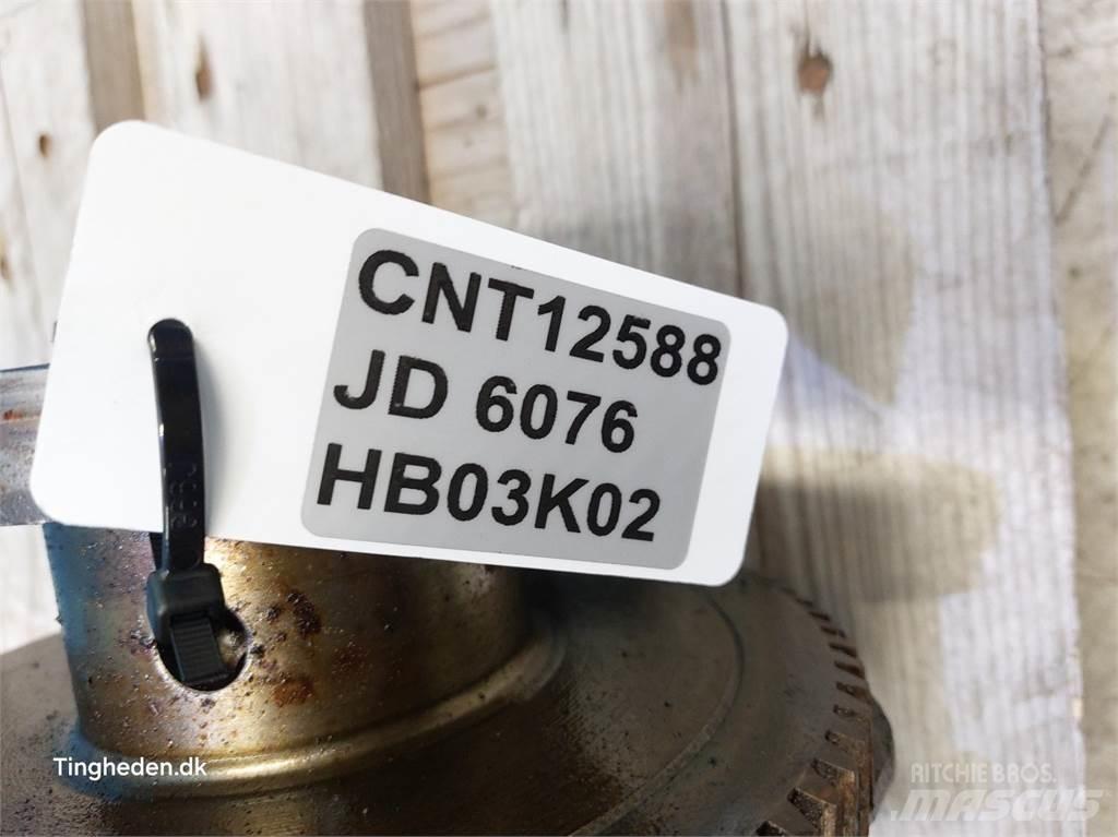 John Deere 4055 Motorlar