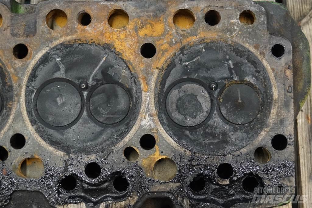 John Deere 4239 Motorlar